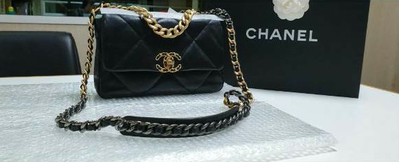 กระเป๋าแบรนด์เนม,นาฬิกา Louis Vuitton, Chanel,Gucci,ysl Yves Saint Laurent,Rolex,Patek philippe